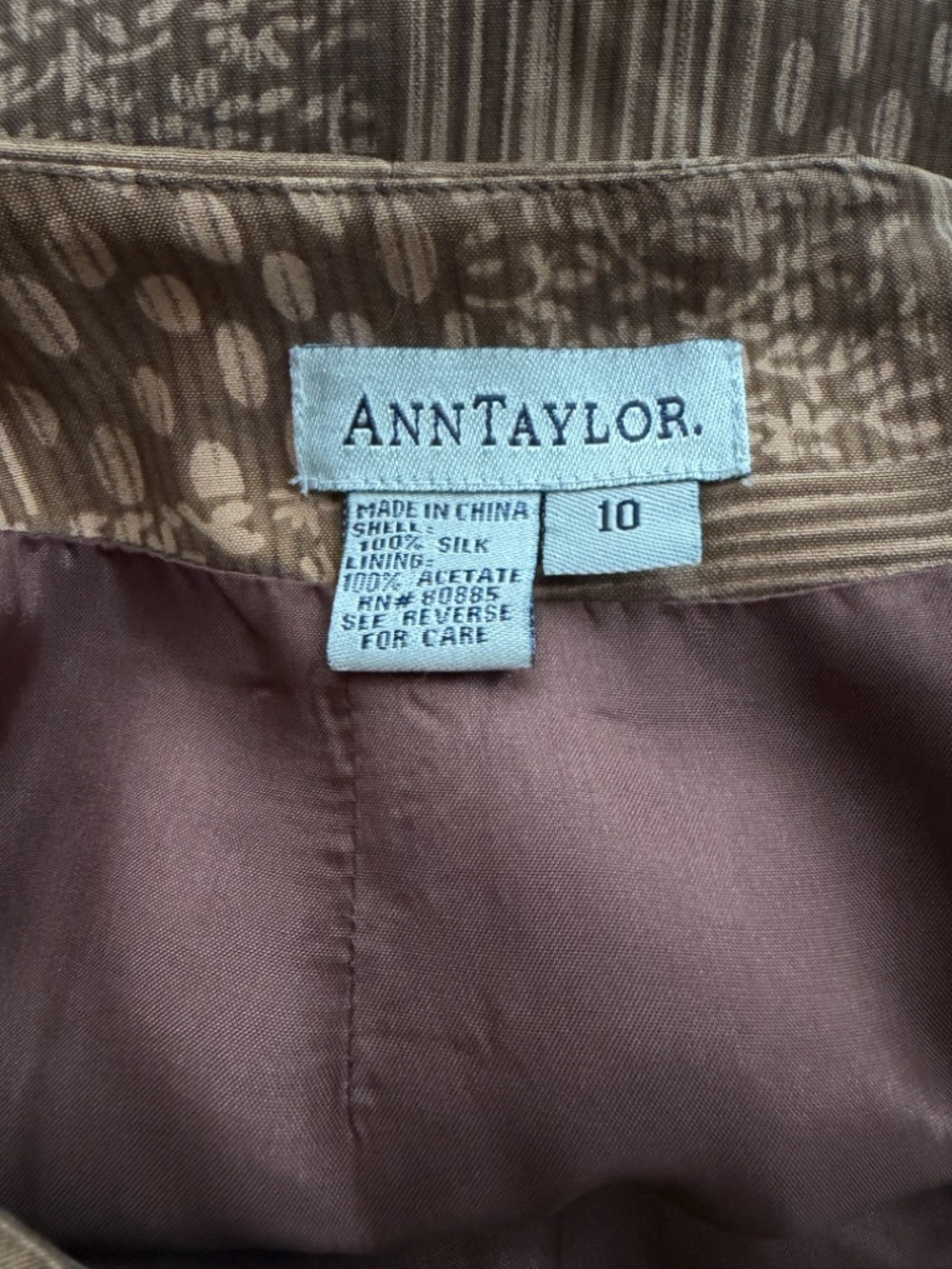 Vintage 90s Ann Taylor 100% silk brown printed short skirt - Picture 3 of 5